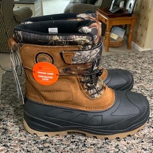 NWT Genuine Suede Ozark Trail Brown, Camo Snow Boots